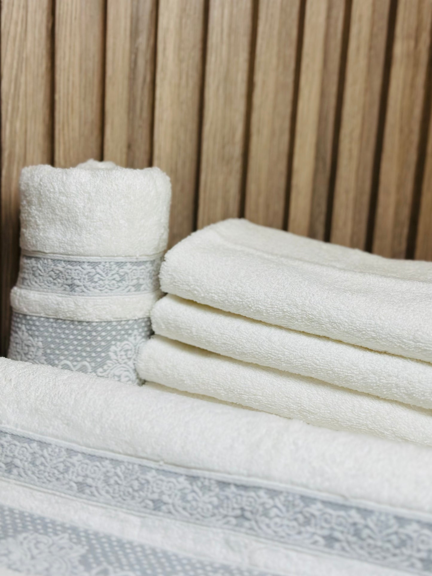 Cannon White Luxe Towel