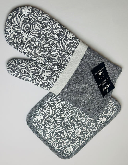 HeatGuard Oven Gloves & Pot Holder Set